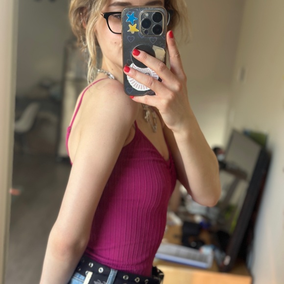 🌺 Top 🌺 - Picture 3 of 3